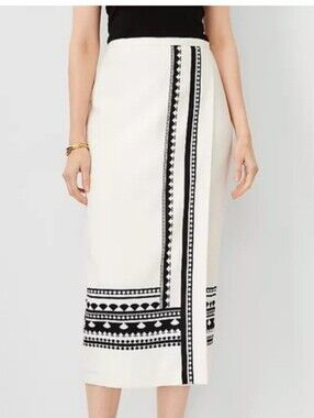 Tahari Linen Blend Skirt